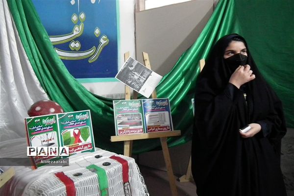 برگزاری مراسم معرفی دستاوردهای انقلاب توسط نسل سوم انقلاب