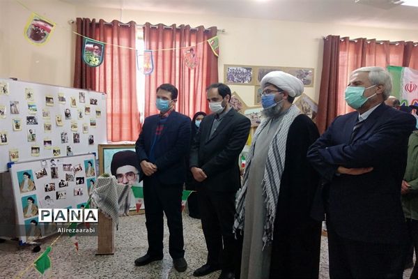 برگزاری مراسم معرفی دستاوردهای انقلاب توسط نسل سوم انقلاب