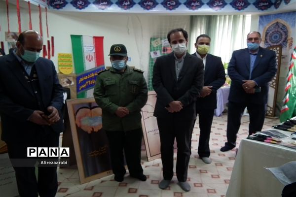 برگزاری مراسم معرفی دستاوردهای انقلاب توسط نسل سوم انقلاب