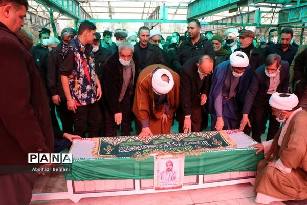 تشییع جانباز شهید «محمدباقر هنرور» در قم