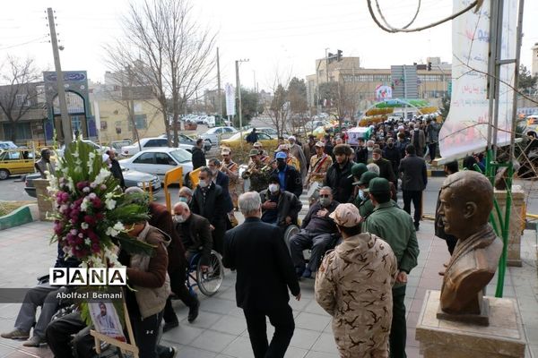 تشییع جانباز شهید «محمدباقر هنرور» در قم