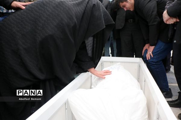 تشییع جانباز شهید «محمدباقر هنرور» در قم