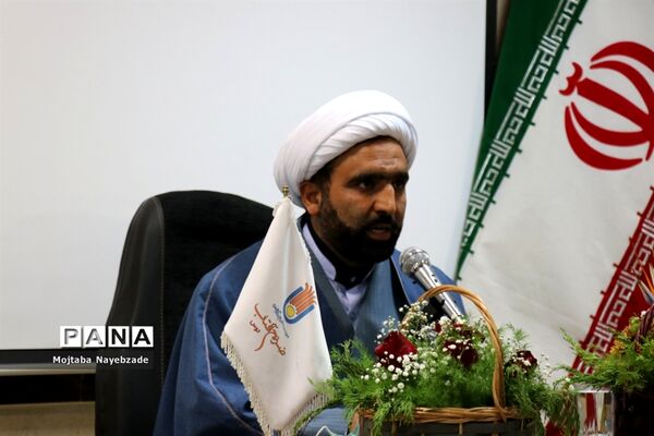 مراسم تکریم معاون پرورشی و فرهنگی و رئیس سازمان دانش‌آموزی خراسان رضوی