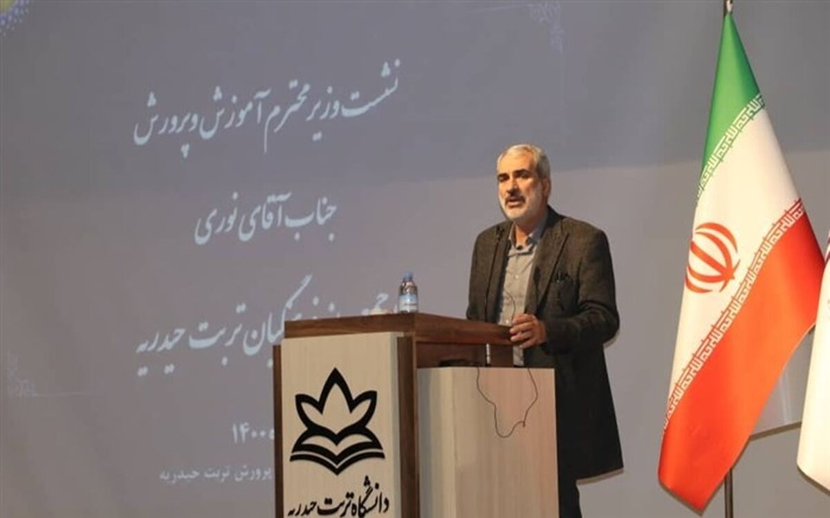 نوری: طرح «نظام پرداخت همسان کارکنان دولت» در سال ۱۴۰۱ اجرایی می‌شود