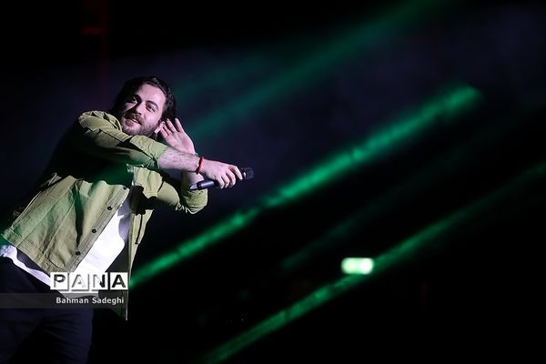 کنسرت آرش و مسیح