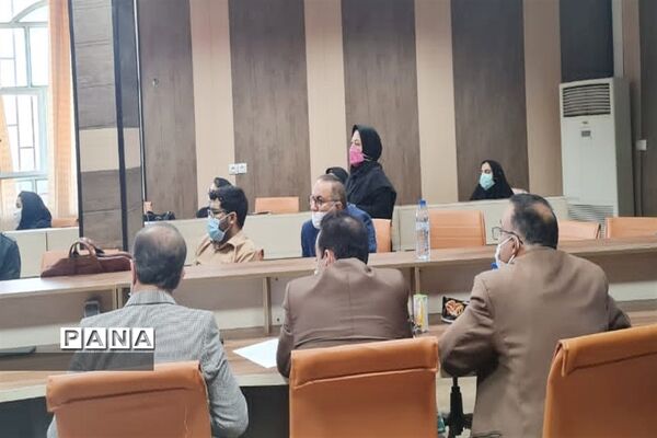 برگزاری کارگاه آموزشی ادبیات فارسی در شهرستان امیدیه