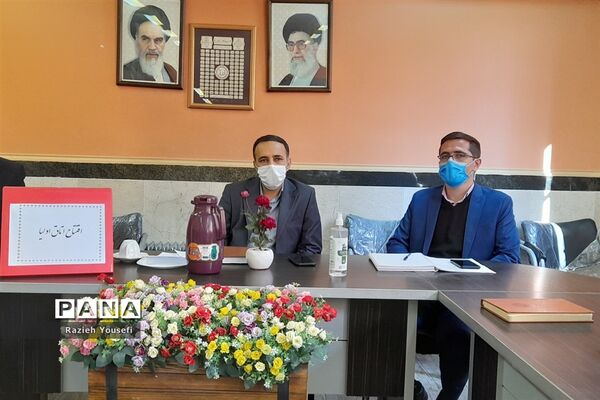 افتتاح اتاق گفتگوی اولیا و مربیان درشهرستان قرچک
