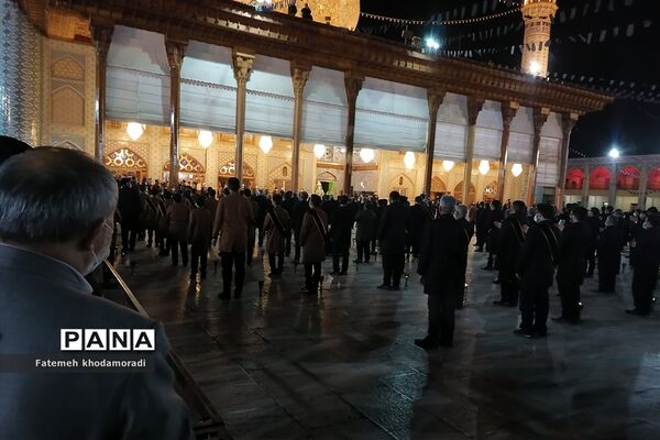 مراسم لاله‌گردانی به مناسبت بزرگداشت شهادت حضرت احمدبن موسی الکاظم( ع) در شیراز
