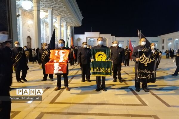 مراسم لاله‌گردانی به مناسبت بزرگداشت شهادت حضرت احمدبن موسی الکاظم( ع) در شیراز