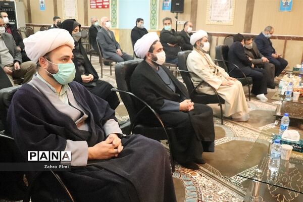 پیش همایش سراسری نماز دانش‌آموزی آموزش و پرورش ناحیه ۴ تبریز