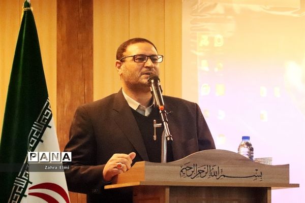 پیش همایش سراسری نماز دانش‌آموزی آموزش و پرورش ناحیه ۴ تبریز