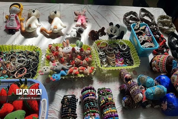 افتتاح بازارچه مشاغل خانگی در آباده