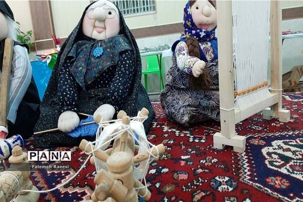 افتتاح بازارچه مشاغل خانگی در آباده