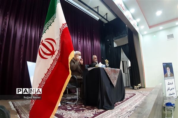 برگزاری شب خاطره به یاد شهید هادی شهابیان