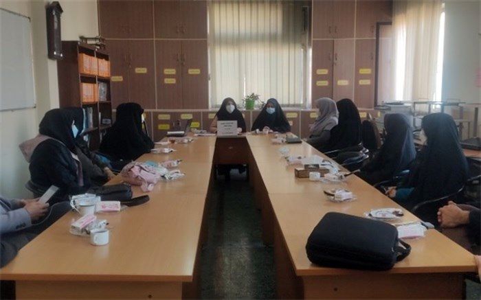 ظرفیت‌ها و توانمندی‌های مشاوران موجب‌ هم‌افزایی مطلوب می‌شود