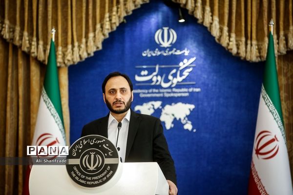 نشست خبری سخنگو‌ی دولت