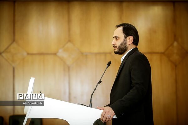 نشست خبری سخنگو‌ی دولت