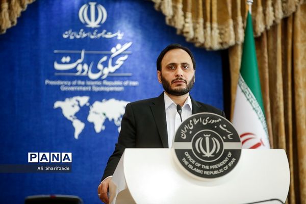 نشست خبری سخنگو‌ی دولت