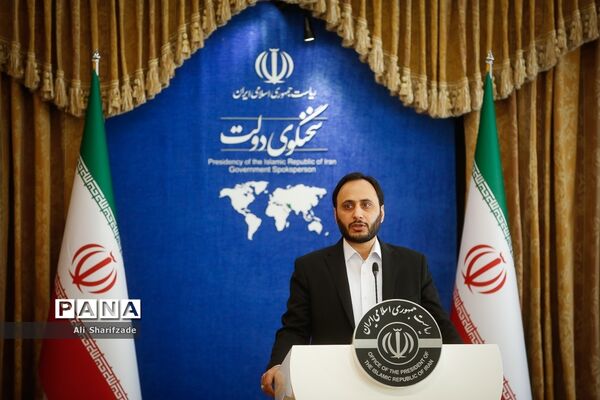 نشست خبری سخنگو‌ی دولت