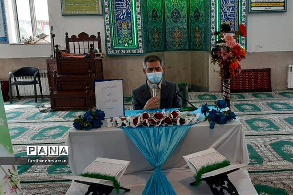 جشن طلیعه بندگی دانش‌آموزان شهرستان فیروزکوه