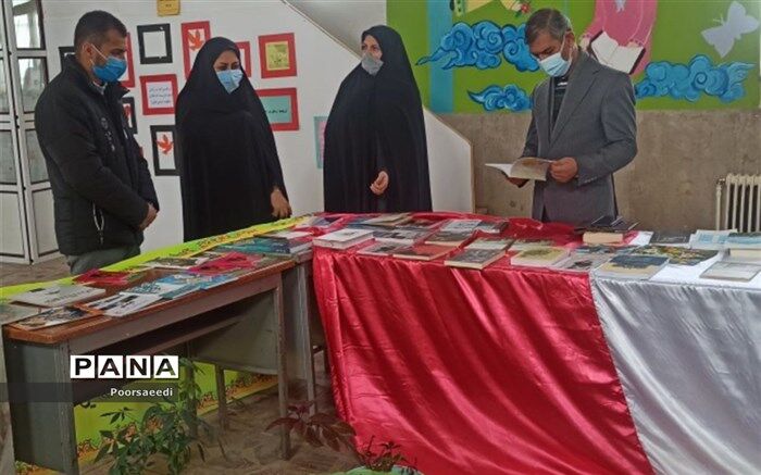 ضرورت آشنایی نسل جوان با ارزش‌های ملی و معنوی