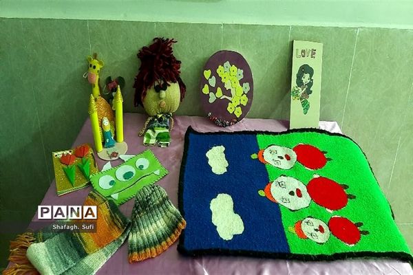 نمایشگاه دستاوردهای دانش‌آموزی به‌مناسبت سالروز تاسیس کانون‌ها در امیدیه