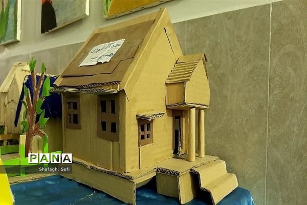 نمایشگاه دستاوردهای دانش‌آموزی به‌مناسبت سالروز تاسیس کانون‌ها در امیدیه