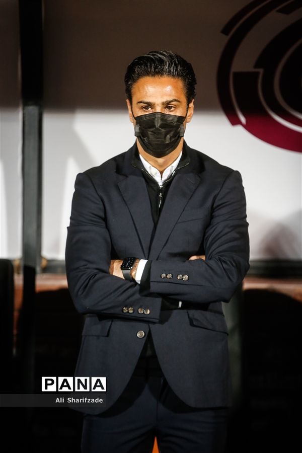 دیدار تیم‌های استقلال و فجر سپاسی