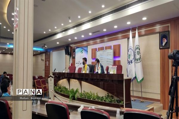 انتخابات هیات رئیسه مجلس دانش‌آموزی پسران استان قم