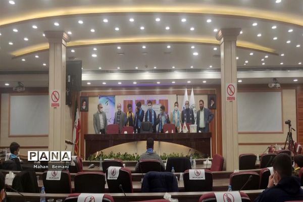 انتخابات هیات رئیسه مجلس دانش‌آموزی پسران استان قم