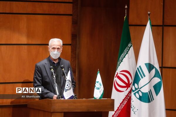 مراسم تجلیل از مربیان برتر سال در سازمان محیط زیست