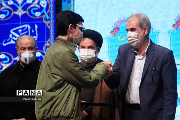 آیین اختتامیه اجلاس سراسری نماز دانش‌آموزی در تبریز