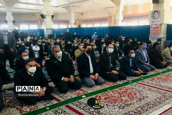 میزخدمت آموزش و‌ پرورش بجنورد در نماز جمعه