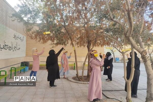 اجرای برنامه «آسمان پنجم» در هنرستان صباری قم