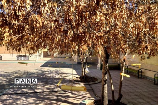 اجرای برنامه «آسمان پنجم» در هنرستان صباری قم