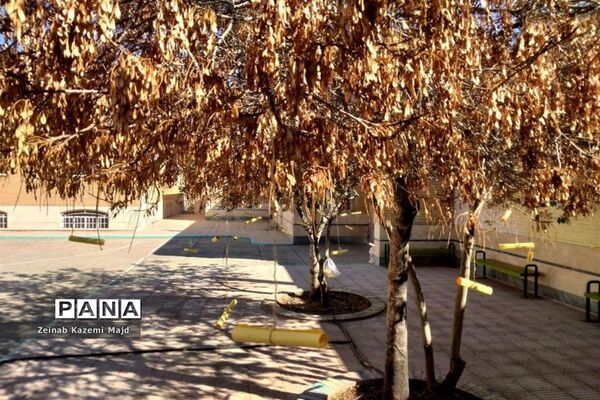 اجرای برنامه «آسمان پنجم» در هنرستان صباری قم