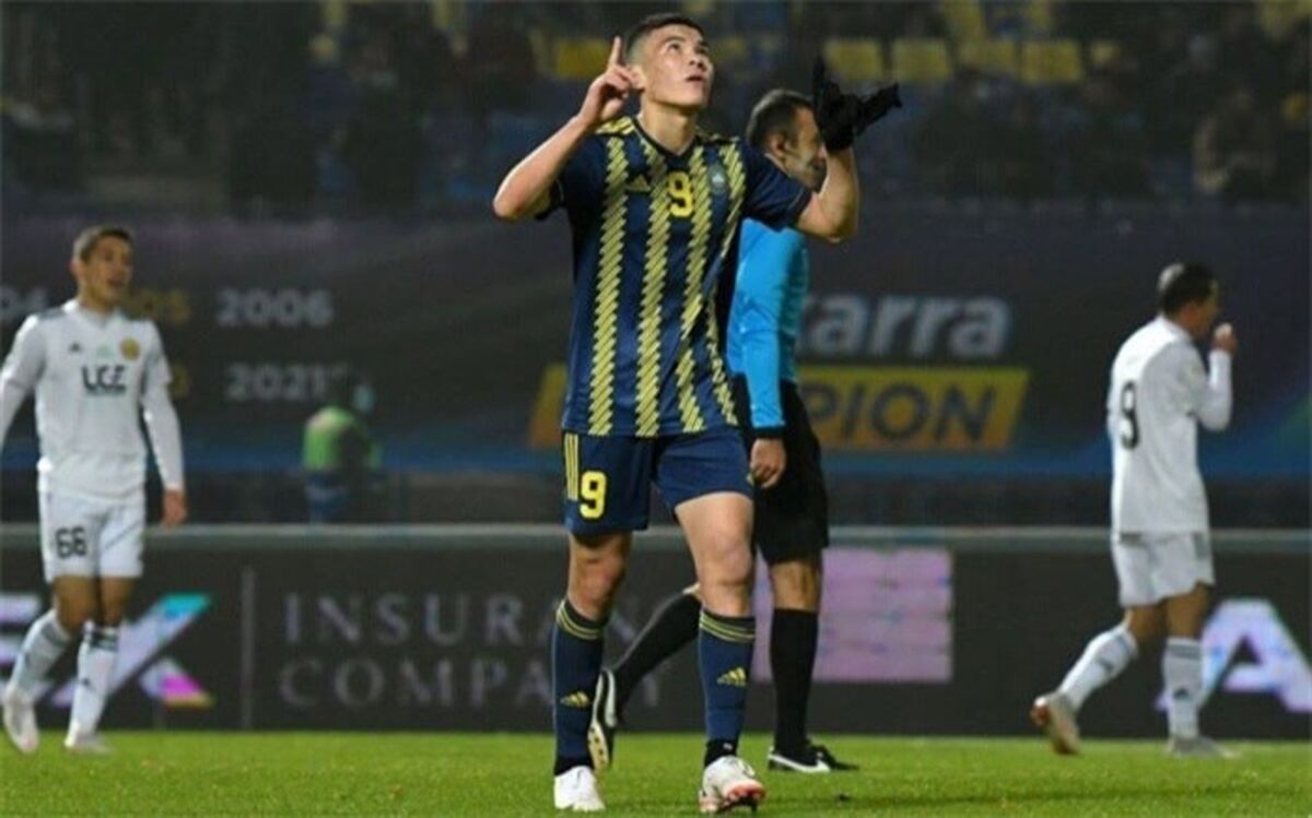 پرسپولیس برای خرید مهاجم ازبک چقدر پول خرج می‌کند؟