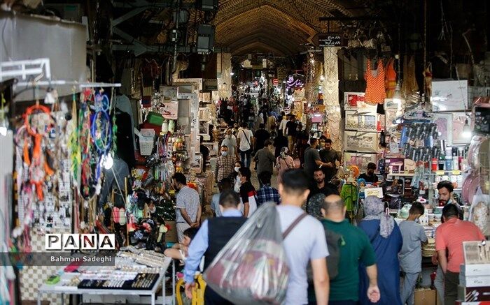 احتمال افزایش بیماری کرونا در مناسبت‌های پایان سال؛ تزریق دُز سوم واکسن جدی گرفته شود