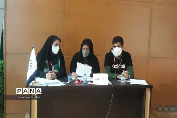 دومین دوره مسابقات مناظره دانش‌آموزی در ناحیه یک شیراز