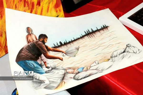 افتتاح نمایشگاه آثار هنری دانش‌آموزان و معلمان ناحیه چهار اهواز