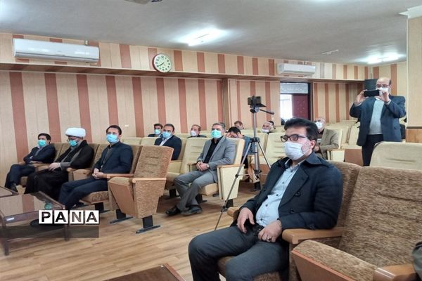 مراسم تقدیر از معاونان پرورشی مدارس غیردولتی در دانشگاه آزاد اسلامی کاشمر