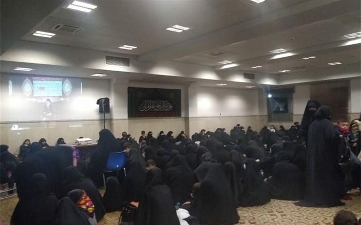 برگزاری مراسم عزاداری امام هفتم در مدرسه علمیه امام کاظم (ع)