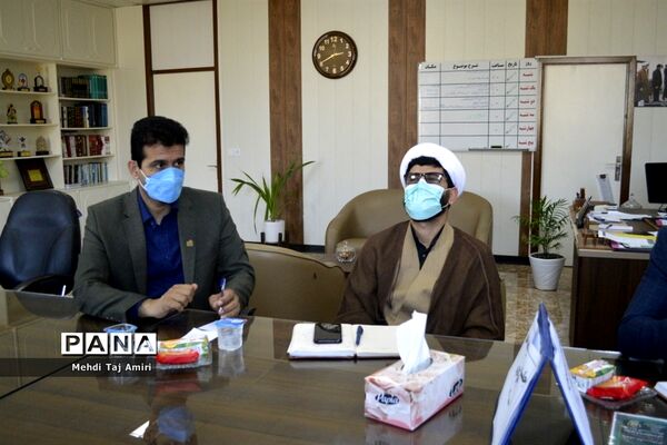 جلسه هماهنگی برنامه‌های جشن نیکوکاری در معاونت پرورشی و فرهنگی اداره‌کل آموزش و پرورش استان بوشهر