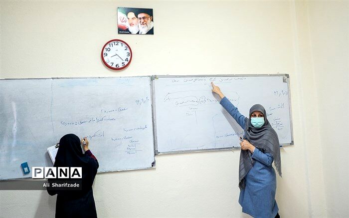 ۷۰ هزار مربی پرورشی در مدارس کشور فعالیت می‌کنند