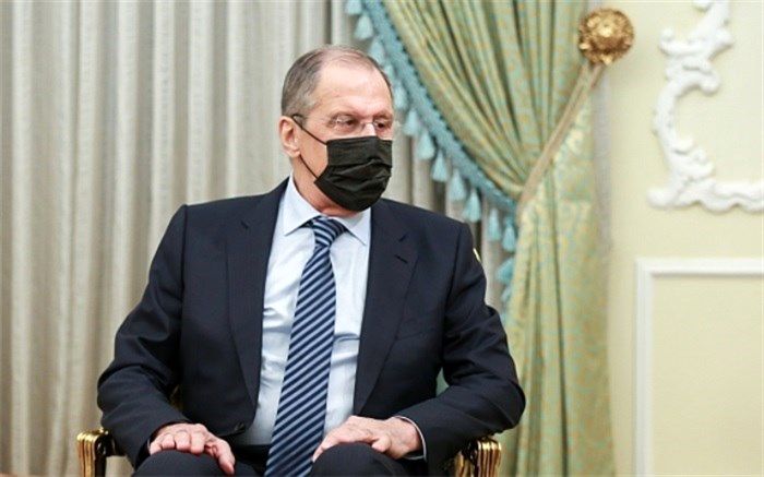 لاوروف: غرب از جنگ هسته‌ای حرف می‌زند نه روسیه
