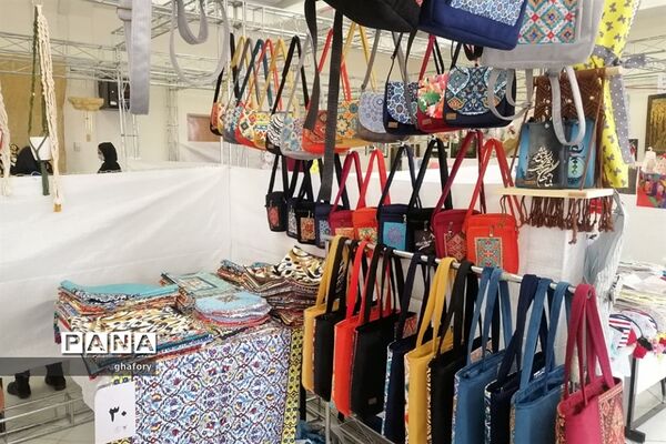 برگزاری نمایشگاه بهاره کارآفرینان شهرستان  دماوند
