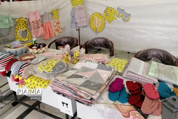برگزاری نمایشگاه بهاره کارآفرینان شهرستان  دماوند
