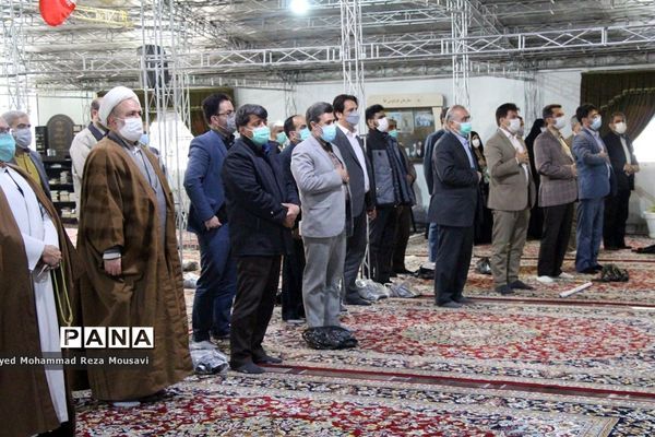 مراسم غبارروبی مزار  شهدا در بهشت رضا مشهد به مناسبت هفته امور تربیتی