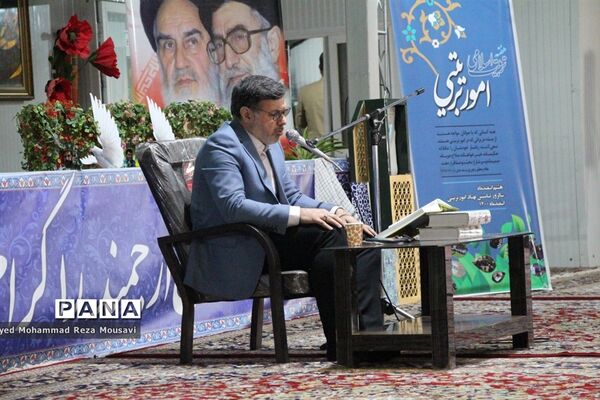 مراسم غبارروبی مزار  شهدا در بهشت رضا مشهد به مناسبت هفته امور تربیتی