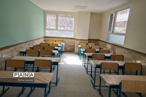 آیین افتتاحیه دبیرستان خیرساز پارسی پاک‌اندیش در منطقه ۱۳